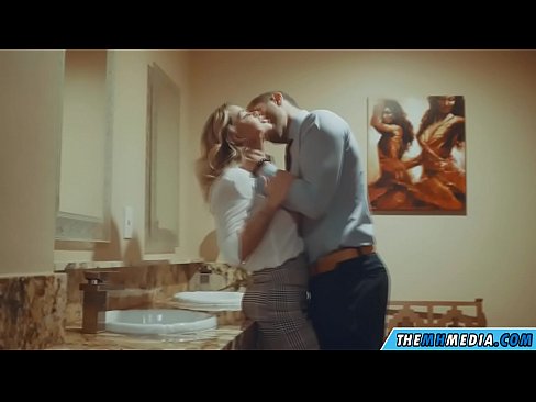 ❤️ Ko vas prsata blondinka zapelje na javnem stranišču ️❌ Porno vk na porno sl.com-porn-zog.ru ❌️❤